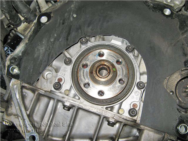 Снятие МКПП типа 01W на VW Passat B5+ замена сцепления